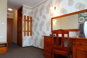 Фото номера Одноместный номер Делюкс Отель Hotel Restauracja Cukropol г. Гостынь 2