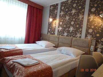 Фото номера Двухместный номер с 1 кроватью Отель Hotel Restauracja Cukropol г. Гостынь 5